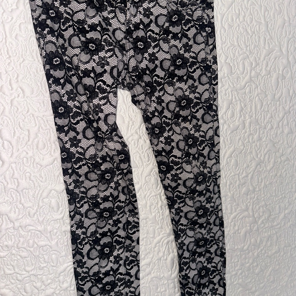 ADRIANO GOLDSCHMIED Black & White floral pants 29R